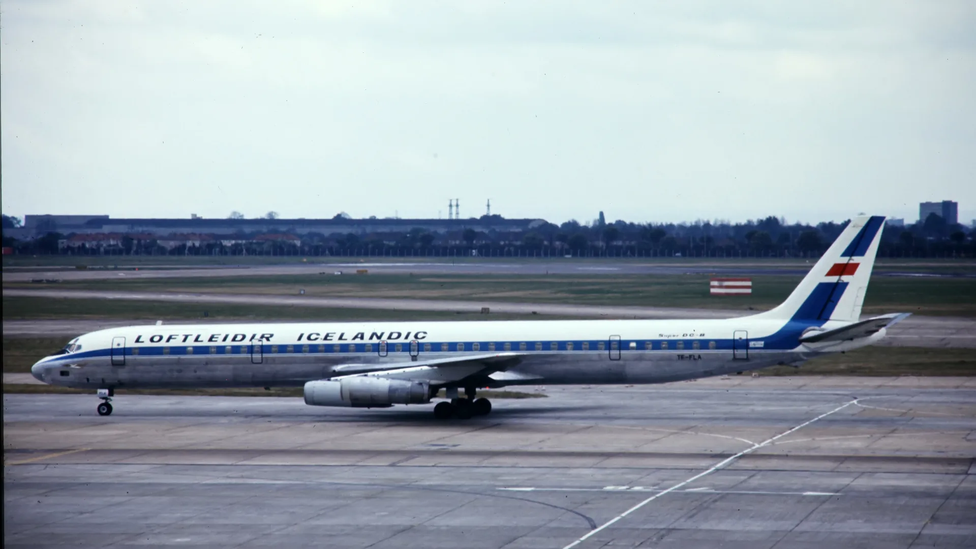 Douglas DC-8 aircraft