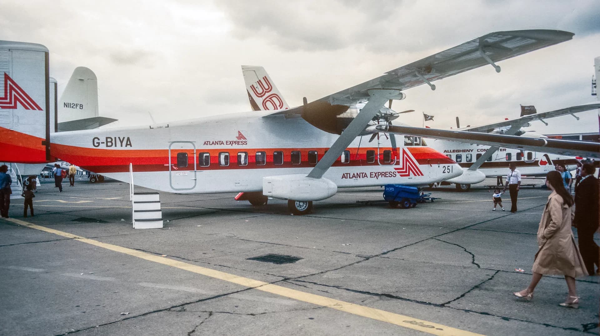 Short 330 aircraft