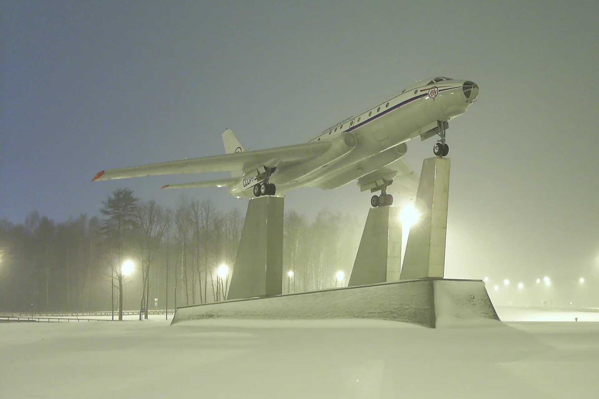 Tupolev Tu-104 aircraft