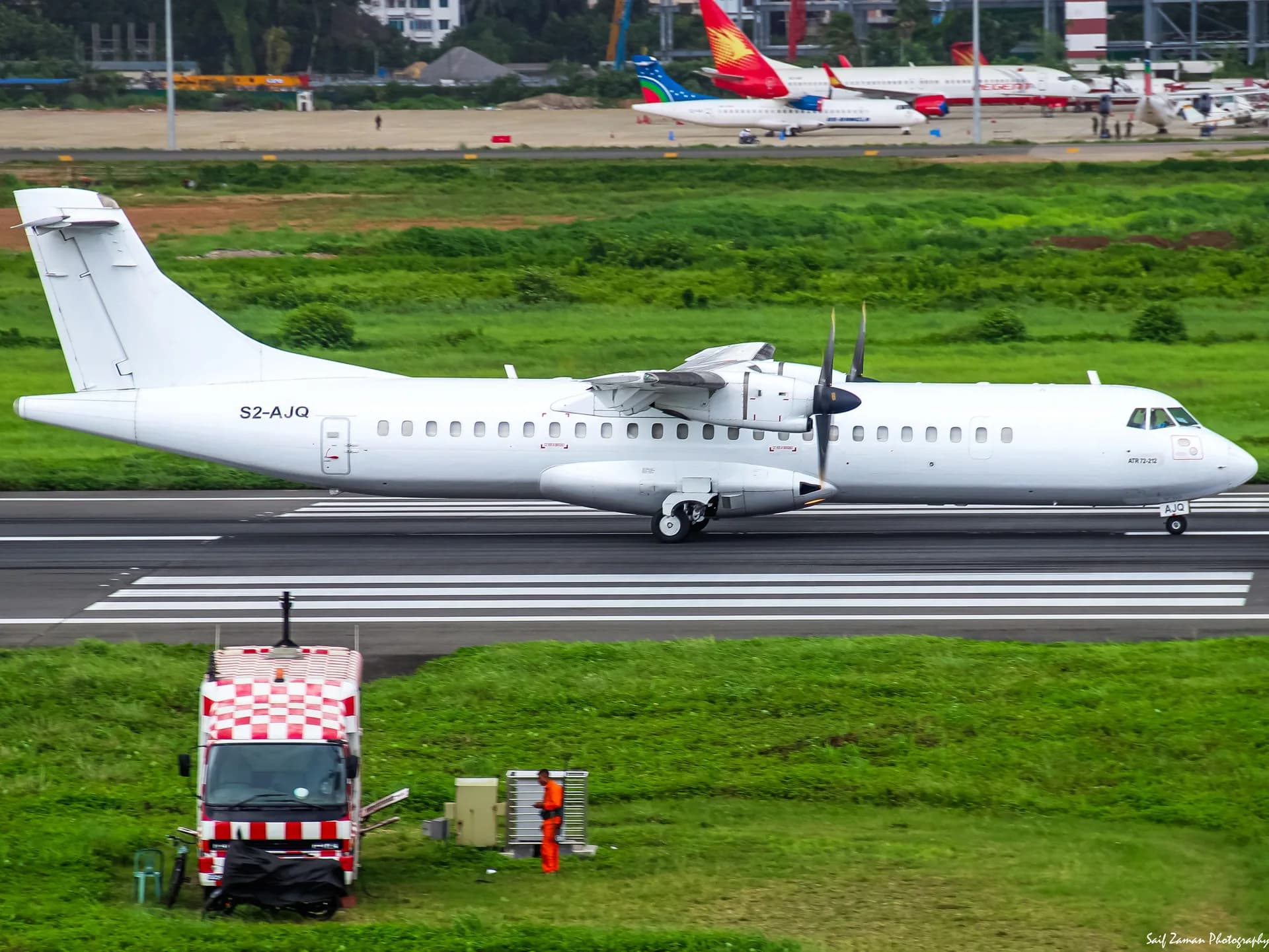 ATR 72-200 aircraft