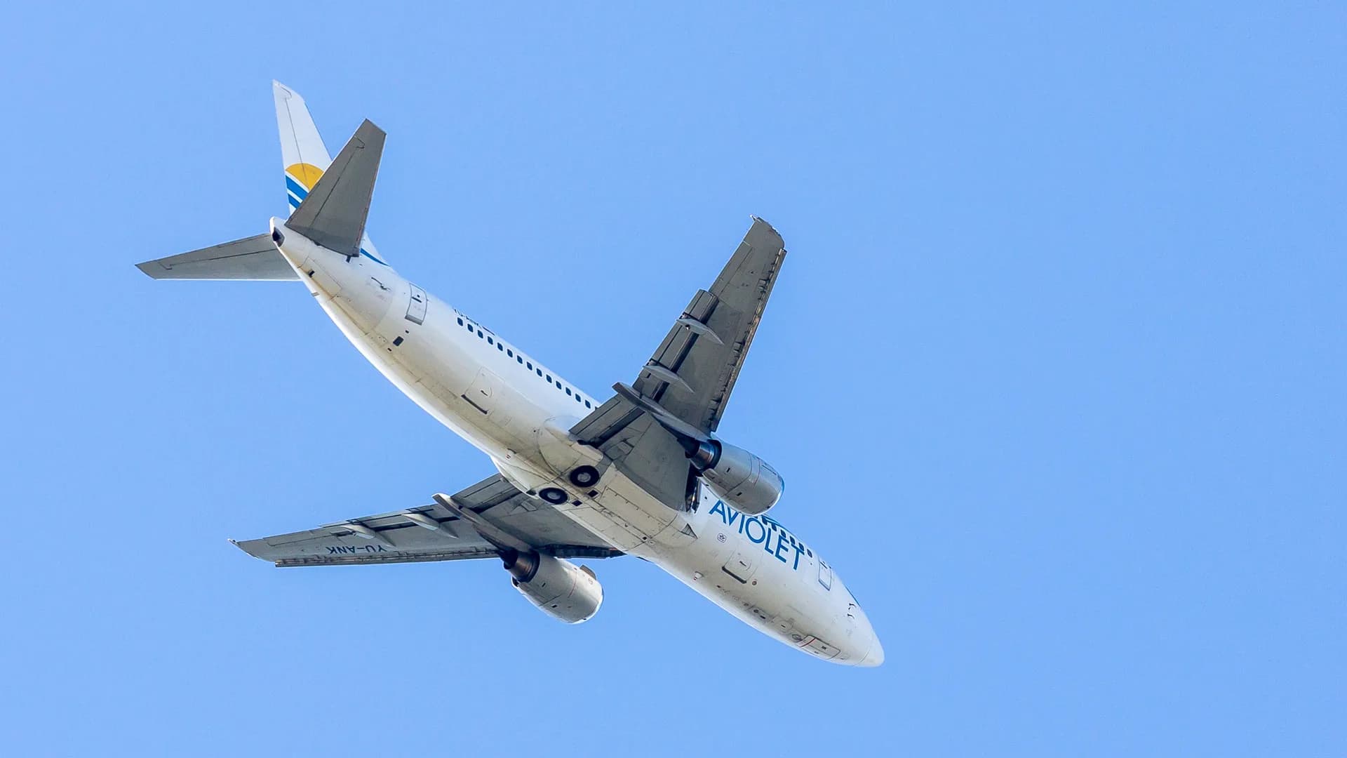 Boeing 737-300 aircraft