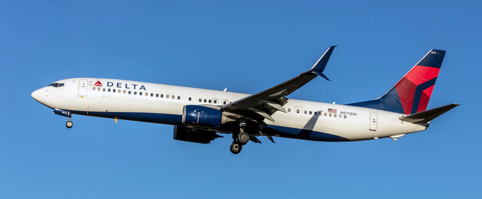 Boeing 737-900ER aircraft