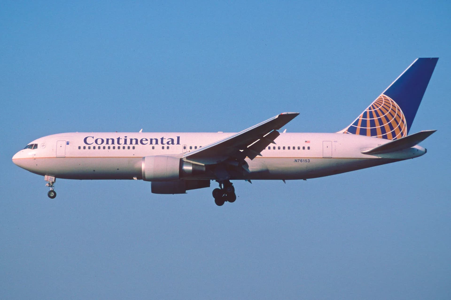 Boeing 767-200 aircraft