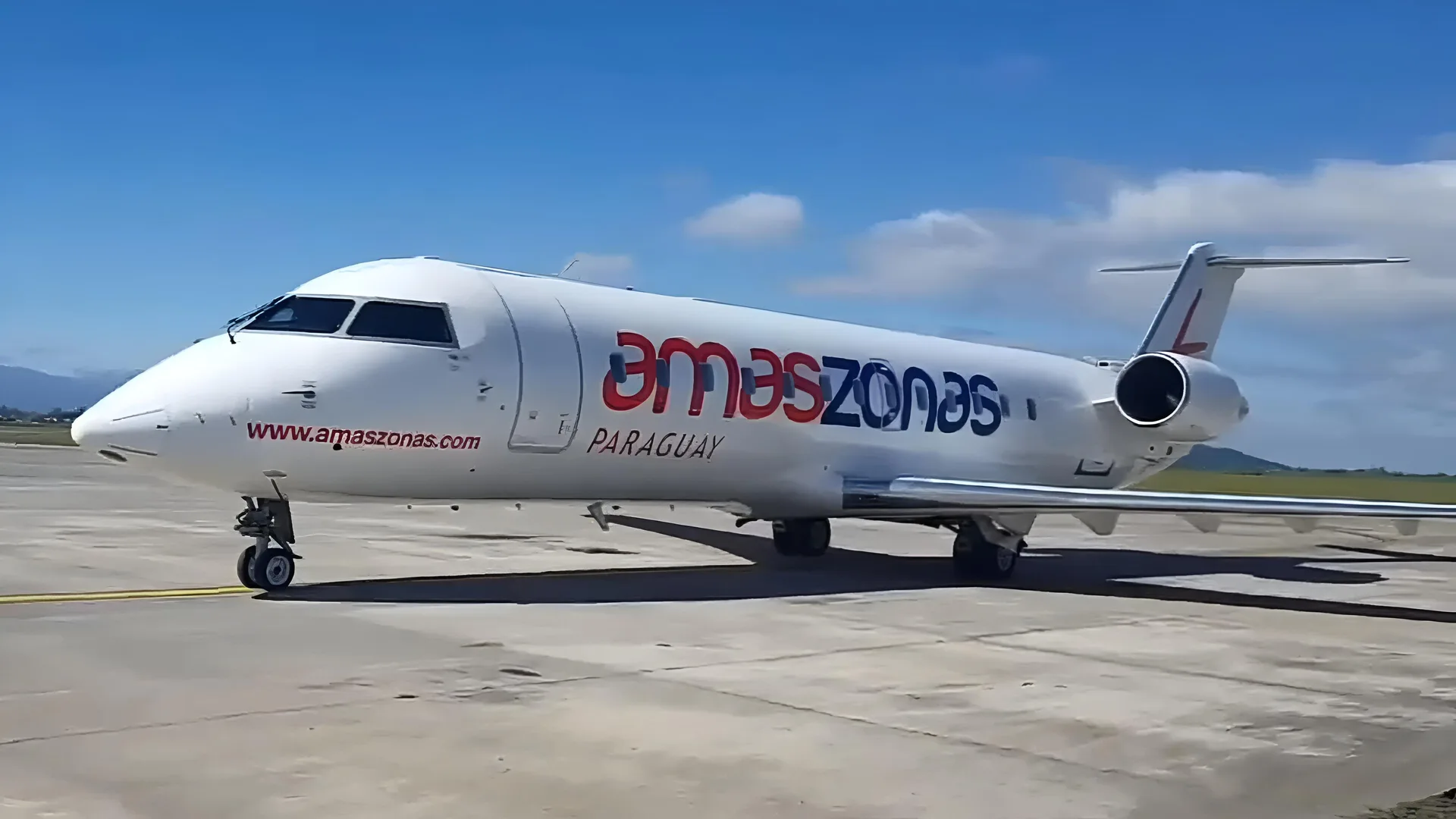 Bombardier CRJ-200 aircraft