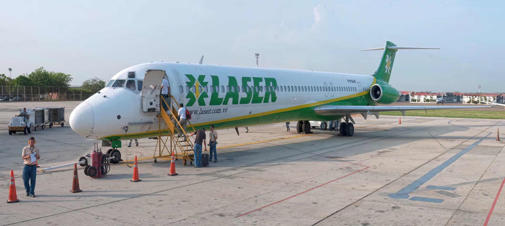 McDonnell Douglas MD-81 aircraft