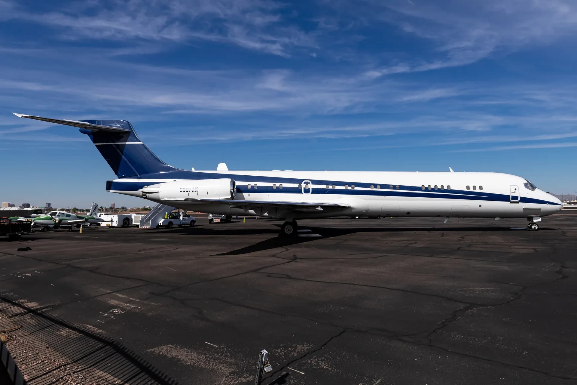 McDonnell Douglas MD-87 aircraft